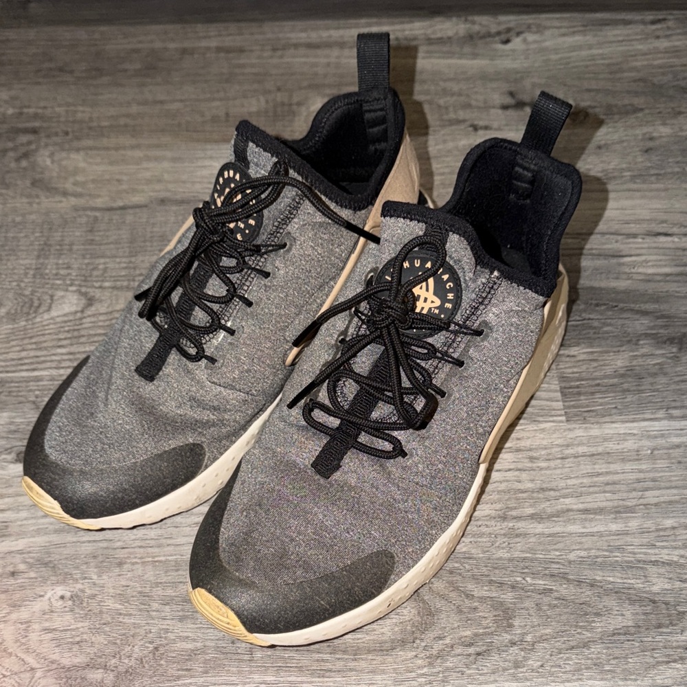 Nike Gray and Black Sneakers